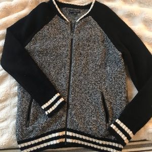 Women’s zip up jacket sweater
